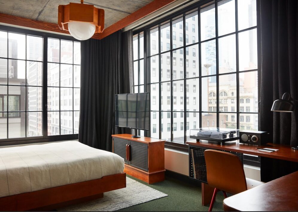Brooklyn - Queen Room